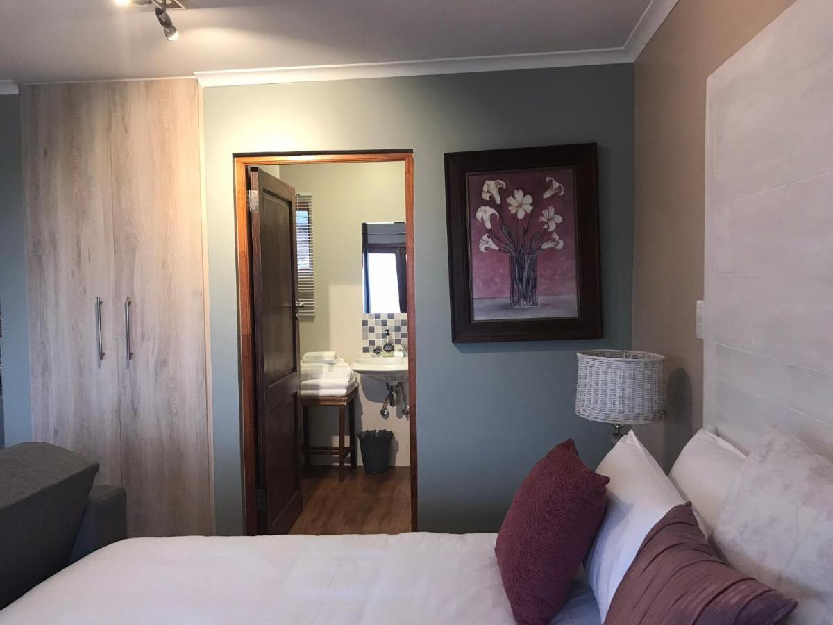 Bokamoso Views Bed & Breakfast Рустенбург Екстериор снимка